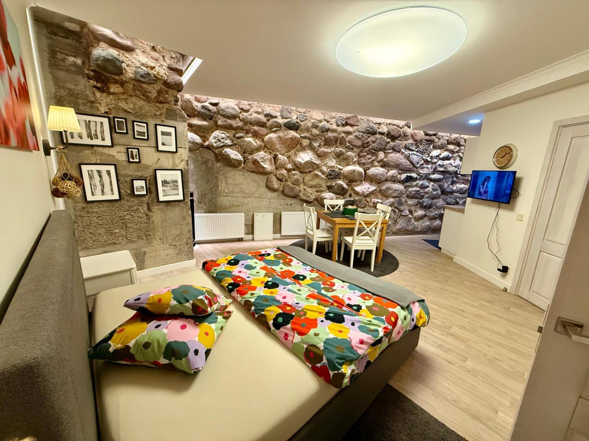 Six Apartment Simona VNO Exterior foto